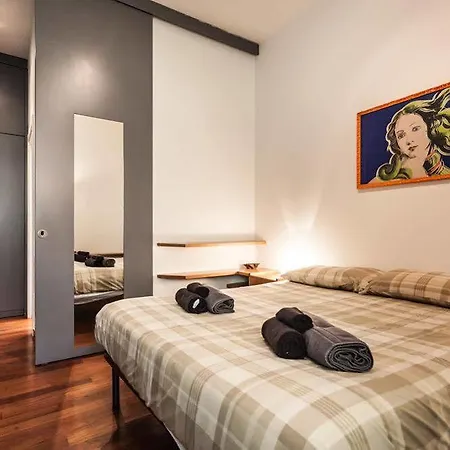 Temporary House - Sant'agostino Milaan